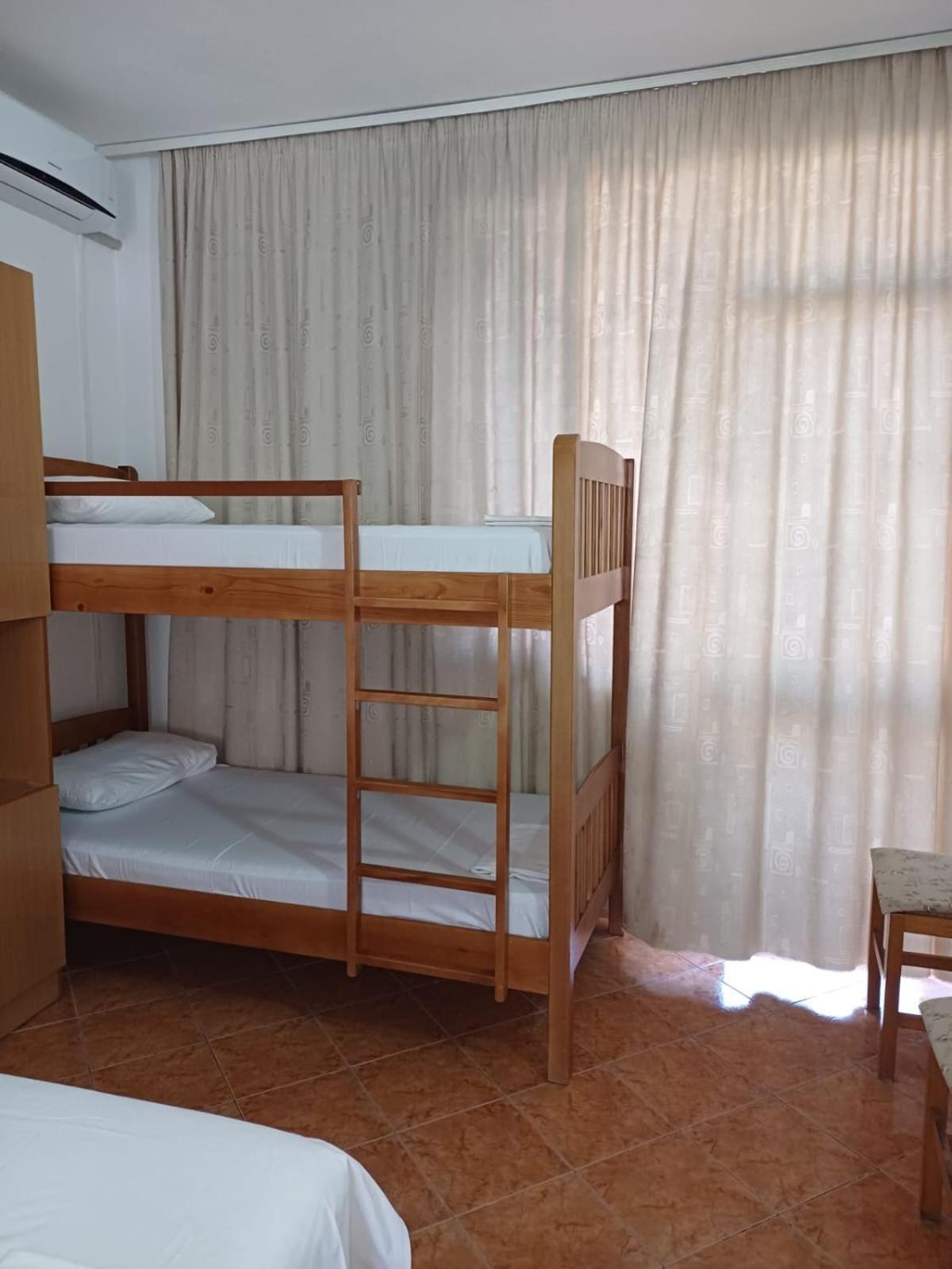 Arben Durrës Exterior foto